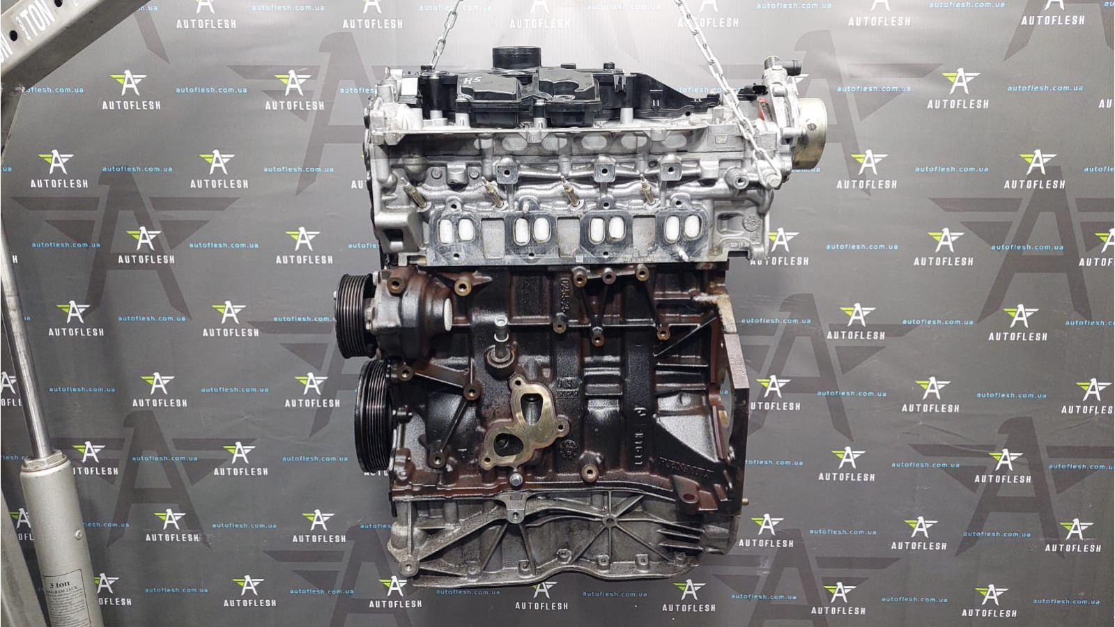 Двигатель 2.0 dCi M9R814, M9RP814, 8201077847 Nissan Opel Renault бу
